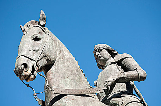 骑马雕像,国王,阿拉贡,安提奎尔,安达卢西亚,西班牙,欧洲
