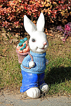 兔子,兔子雕塑,背筐兔子,卡通兔子