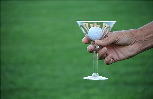 高尔夫球,球座,马提尼酒杯