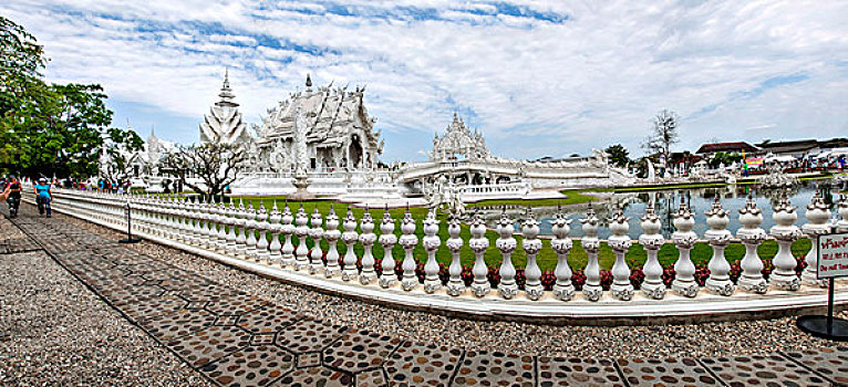 泰北清莱白庙又叫,龙昆寺,灵光寺或白龙寺,wat,rong,khun