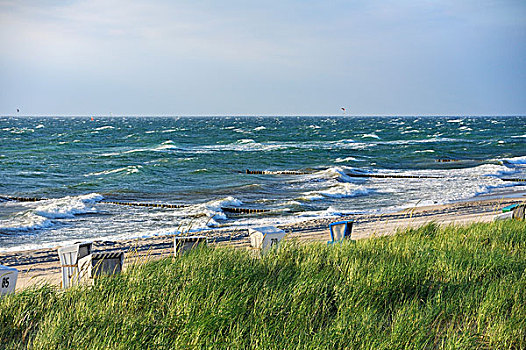 海滩,椅子,波罗的海,海洋,靠近,阿伦斯霍普,暴风雨天气,沙丘,滨草,草,正面,达斯,梅克伦堡前波莫瑞州,德国,欧洲