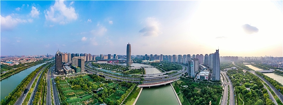航拍河南省郑州市郑东新区cbd湖畔,大玉米,千玺广场,中原高楼