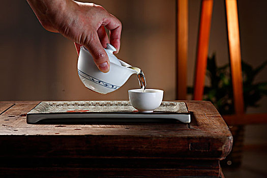 瓷器盖碗茶茶具,倒茶,掺茶