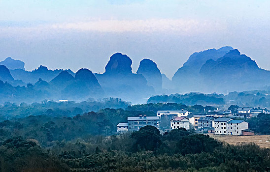 江西省鹰潭市龙虎山国家地质景区自然景观