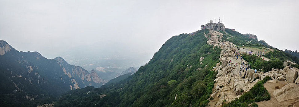 泰山玉皇顶