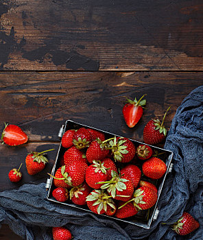 草莓,盒子,桌子