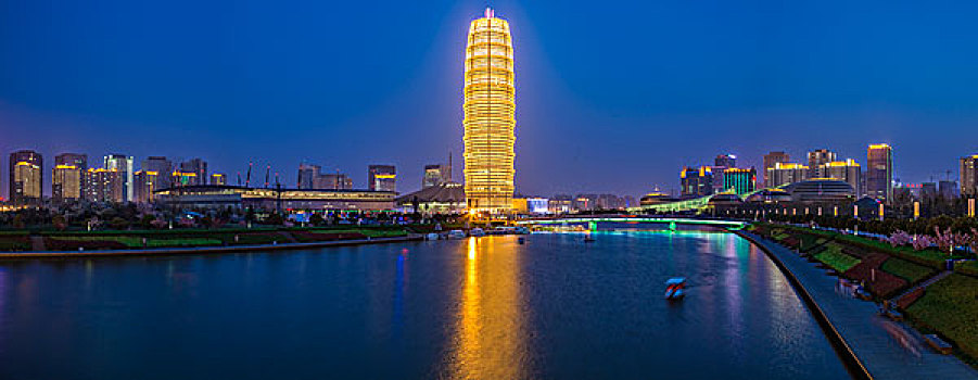 郑州会展中心全景夜景