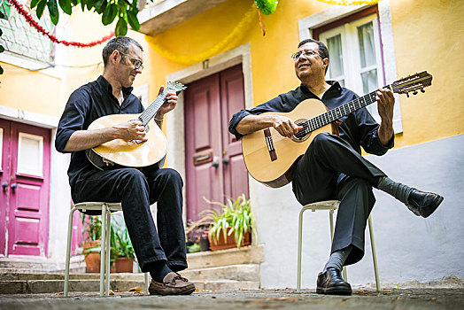 两个,吉他手,声响,葡萄牙人,吉他,阿尔法马区,里斯本,葡萄牙,欧洲