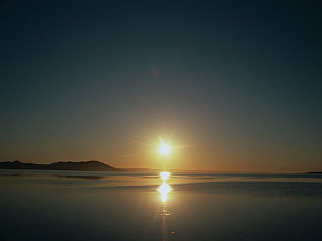 佐吕间湖,日落