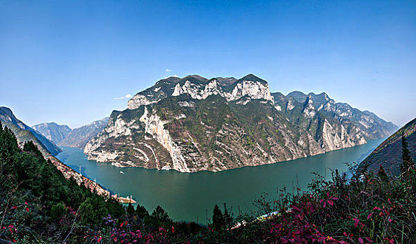 长江三峡巫峡峡谷