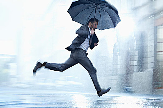 商务人士,跑,伞,下雨,街道
