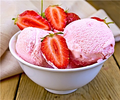 冰淇淋,草莓,碗,木板,布