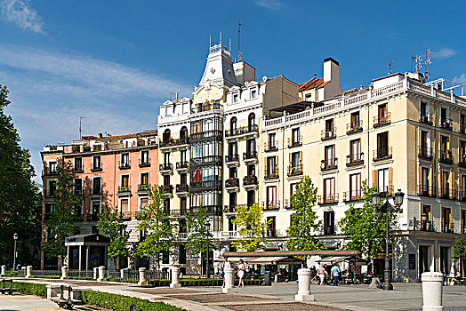 马德里,广场