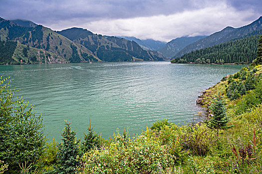 新疆天山风光