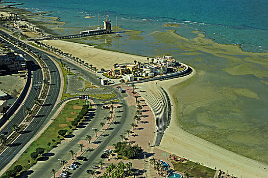 kuwait,city,view,on,the,coast,line,and,skyline,from,towers