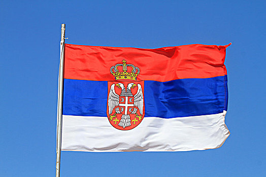 塞尔维亚,旗帜,蓝天