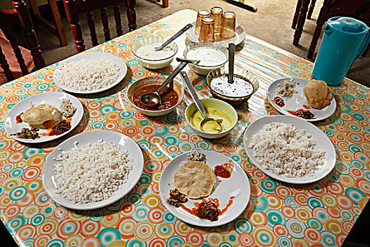 桌子,简单,餐馆,盘子,米饭,多样,酱,喀拉拉,印度,南亚,亚洲