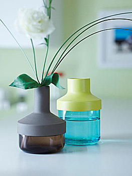 有色玻璃,花瓶,不同,塑料制品,盖子