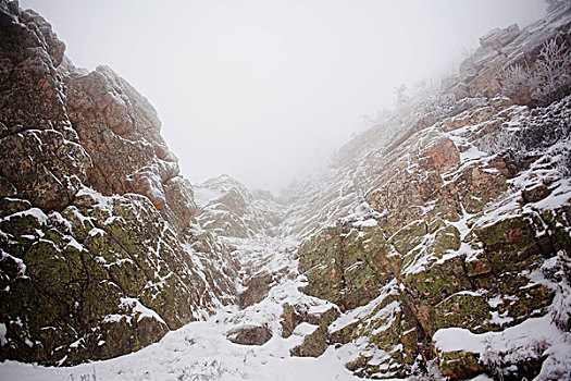积雪,石头,雾气,乡村,俄罗斯