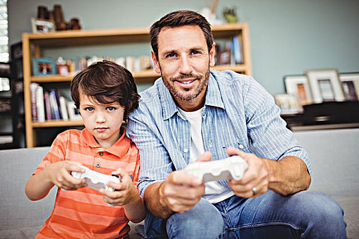 微笑,父子,玩,电子游戏,在家