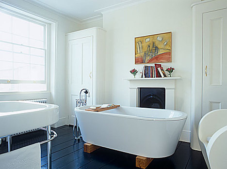 现代,浴室,白色,单独,水槽,椅子,壁炉,照相,墙壁,大窗
