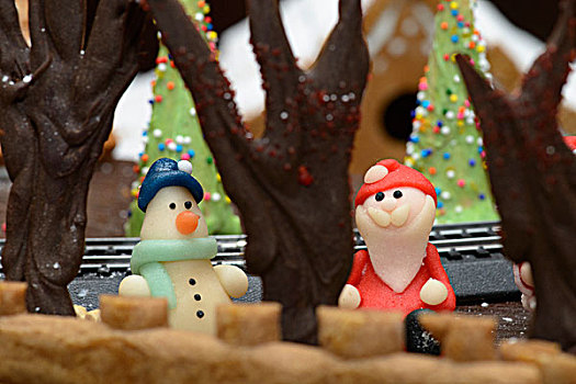 杏仁蛋白软糖,圣诞老人,雪人,姜饼,乡村