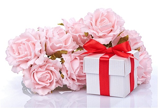 粉花,礼盒,红丝带,蝴蝶结,白色