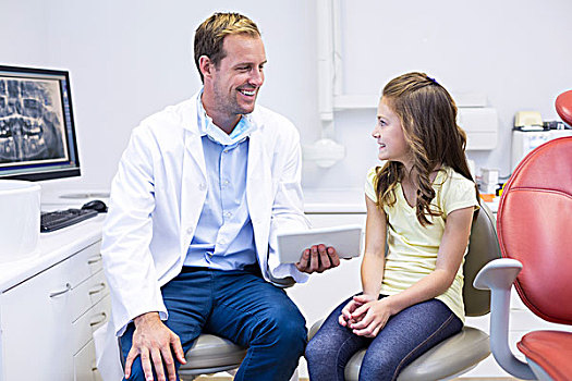 牙医,互动,孩子,病人,牙科诊所,微笑