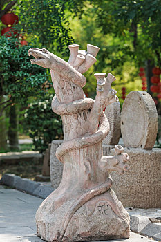 十二生肖雕塑,洪洞大槐树寻根祭祖园