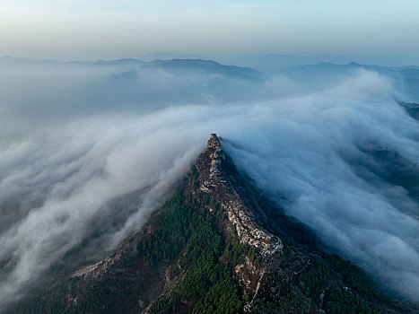 航拍济南长清橛山云海