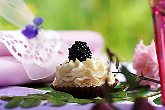 黑莓,果料小馅饼,夏天,桌子