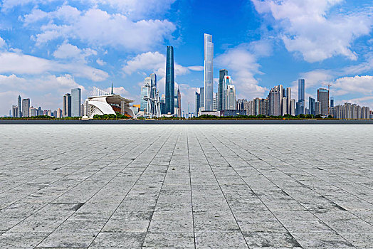 地砖路面和广州现代建筑群