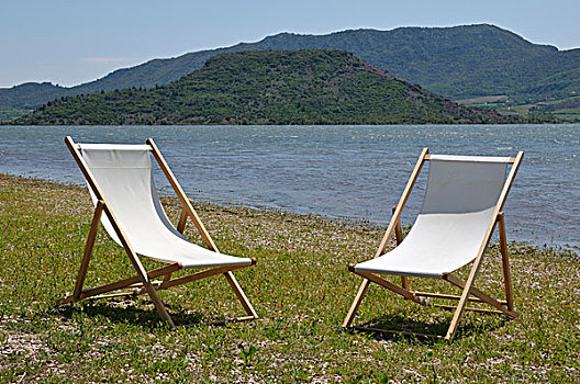 沙滩椅,湖,朗格多克-鲁西永大区,法国