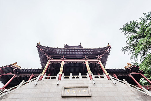 中国江苏南京雨花台的雨花阁园林古建筑
