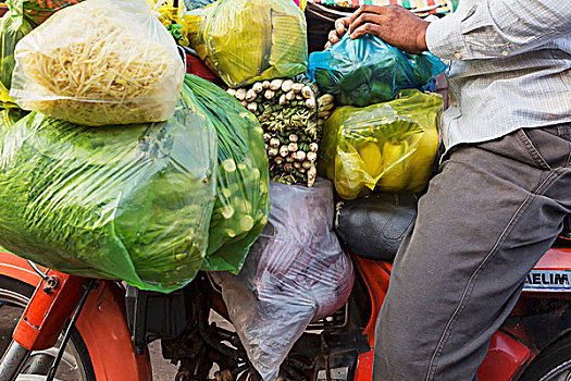 摩托车,市场,装载,蔬菜,鞑靼,柬埔寨