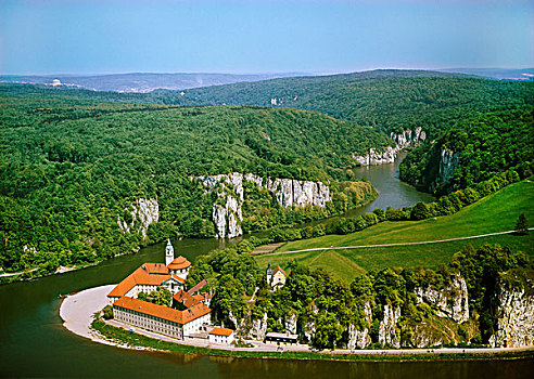 多瑙河,河,间隙,朱拉,石头,靠近,威尔顿堡,教堂,克尔海姆,下巴伐利亚,德国,欧洲