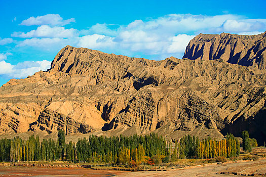 新疆雅丹地貌