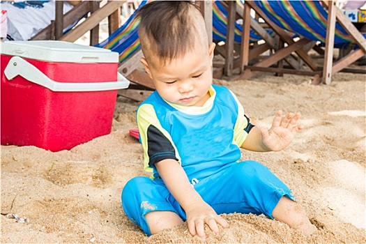 亚洲人,男孩,玩,沙子,海滩