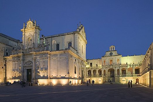 中央教堂,邸宅,广场,普利亚区,意大利
