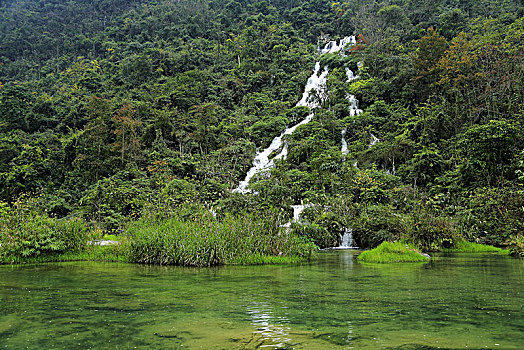 荔波小七孔风光