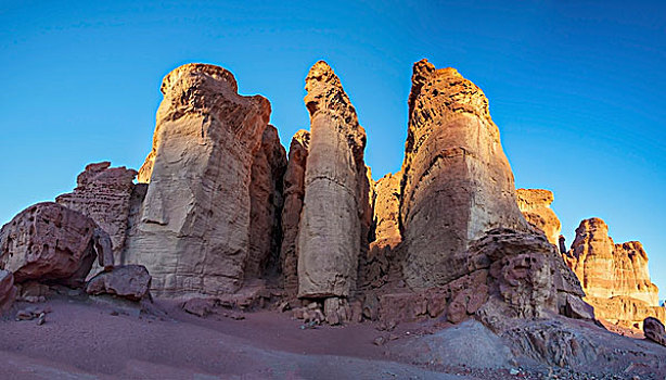 沙岩构造,柱子,攀升,蓝天,公园,以色列