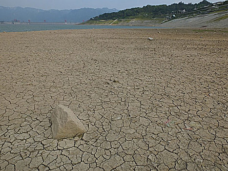 三峡水库