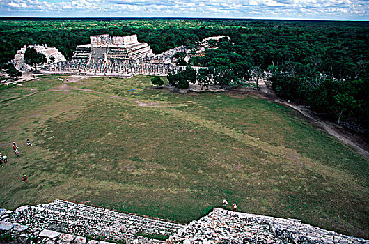 墨西哥,尤卡坦半岛,奇琴伊察,武士神庙,金字塔