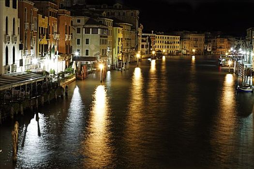 运河,夜晚,威尼斯,意大利
