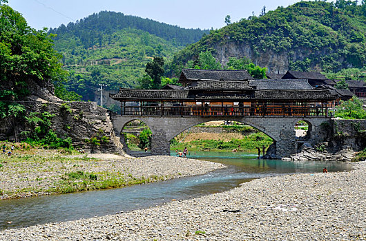 贵州丹寨县石桥古寨文化旅游景区