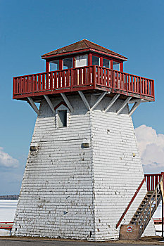 灯塔,湖岸,温尼伯湖,赫克拉火山磨石省立公园,曼尼托巴,加拿大