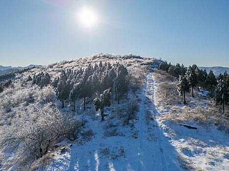 航拍济南黑峪顶雪景