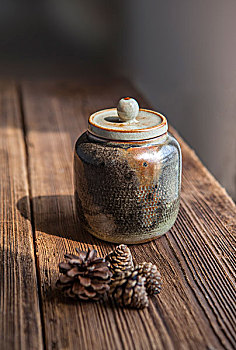 志野茶叶罐