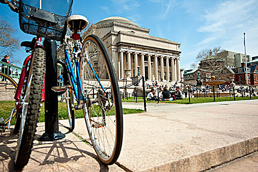 自行车停放,正面,图书馆,哥伦比亚大学,曼哈顿,纽约,美国