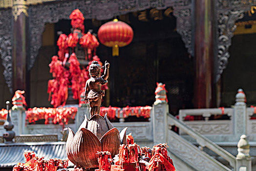 重庆罗汉寺的佛像